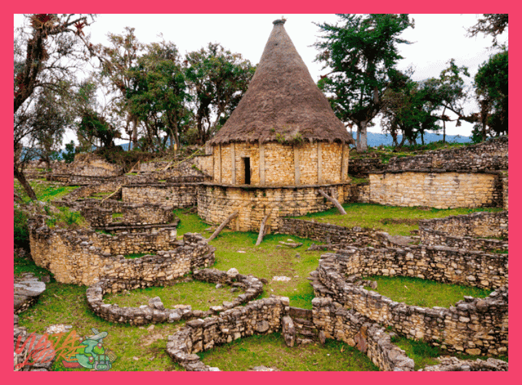 2. La Fortaleza de Kuélap: La Majestuosa Ciudad de Piedra