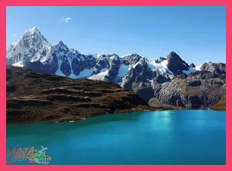 3. Huaraz y la Cordillera Blanca: Paraíso del Trekking y la Historia Preinca