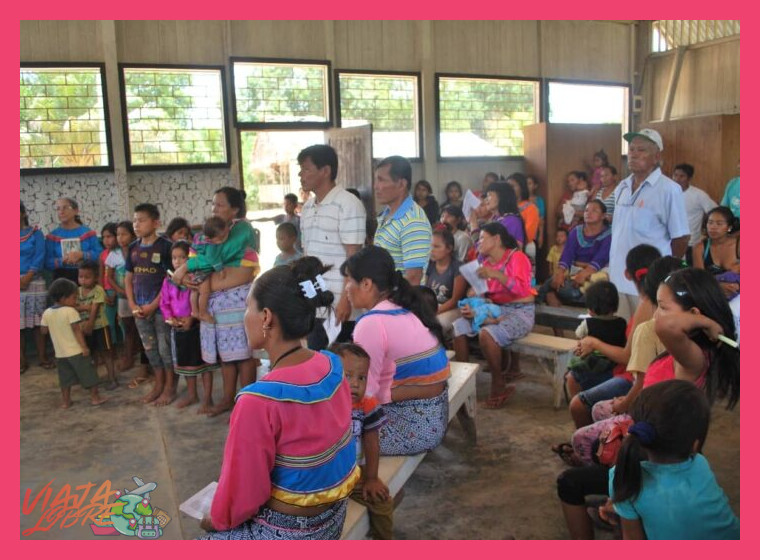 Convivencia con comunidad shipibo Ucayali arte kené y río - Convivencia con comunidad