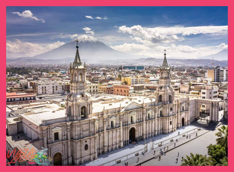 Día 1: Inmersión en la Ciudad Blanca y sus Alrededores