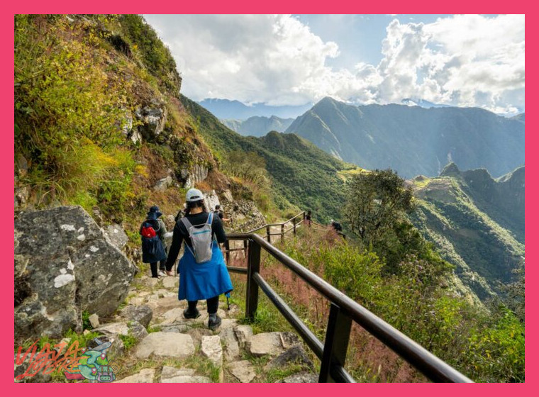 Día 4: La Revelación de Machu Picchu y el Camino a Huayna Picchu