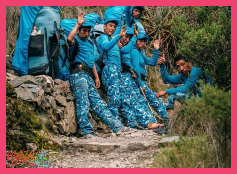 El Rol Fundamental de los Porters y el Equipo de Camping