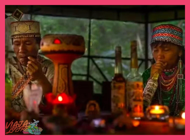 ¿En qué consiste la estructura y los objetivos de un retiro espiritual responsable con ayahuasca en la selva?