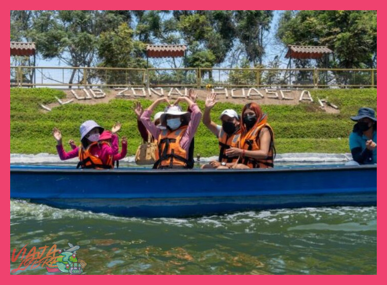 ¿Es seguro el paseo en bote para observar la fauna en el lago?