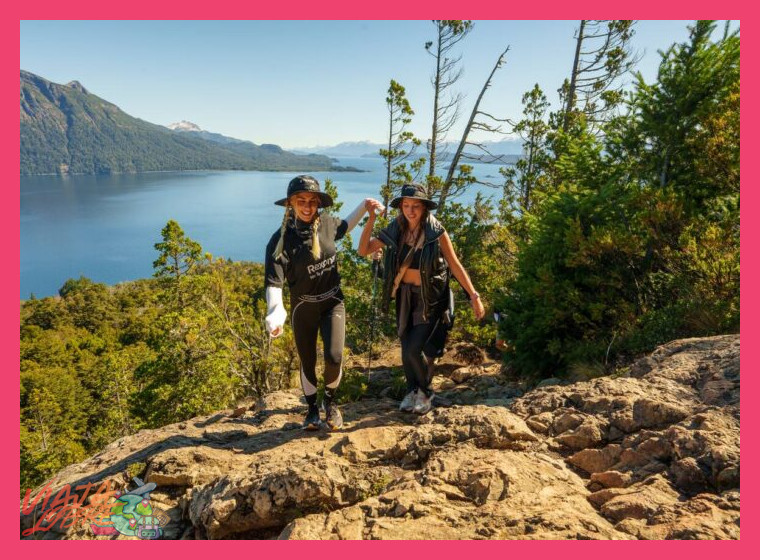 ¿Este programa está diseñado como una alternativa al trekking, centrándose en el acceso ferroviario y la visita guiada a Machu Picchu?
