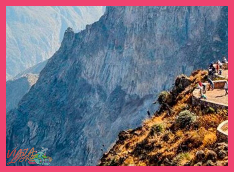 Para un viaje que incluye el Cañón del Colca, ¿cuál es la mejor época del año considerando también las condiciones en la costa (Lima, Nazca) y la sierra sur (Arequipa, Cusco)?