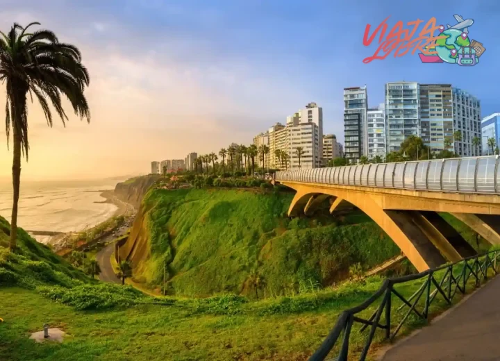 Paso 1 — Disfrutar del surf y deportes acuáticos en las playas del norte