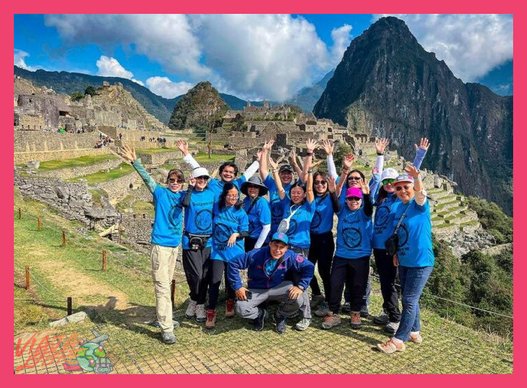 Principales opciones de tours de senderismo con camping que culminan en la visita a Machu Picchu.