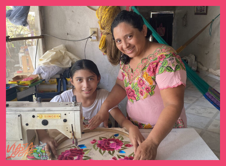 ¿Puedo participar activamente en el proceso de creación de los tejidos durante la visita?