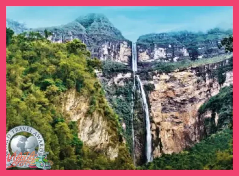 ¿Qué elementos naturales, culturales y de conservación conforman la oferta turística de la Reserva Ecológica de Chaparrí?