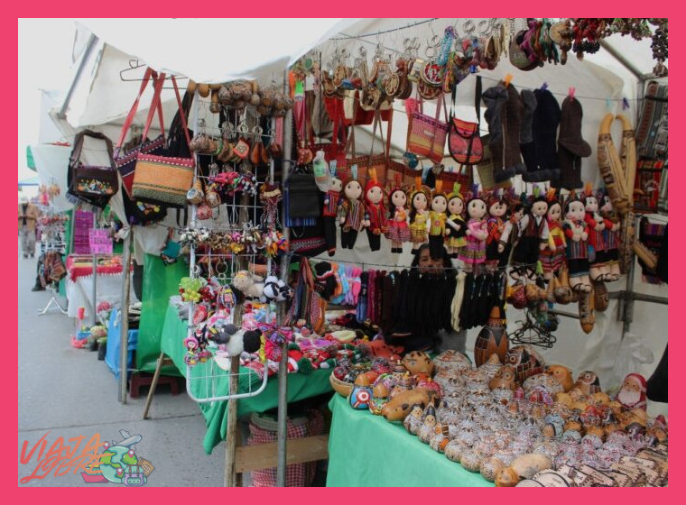 ¿Qué ferias artesanales puedo visitar en el Valle del Mantaro?