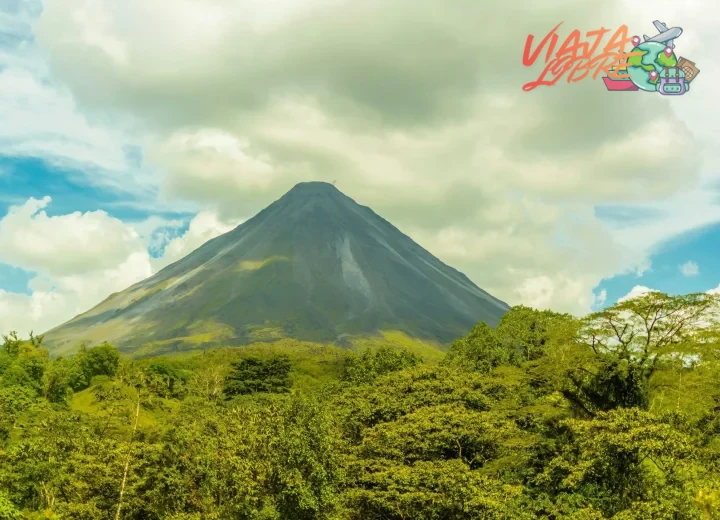 Rutas de ascenso en el Volcán Cotopaxi (Ecuador)